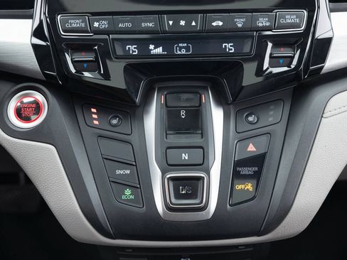 Used 2019 Honda Odyssey EX-L image 37
