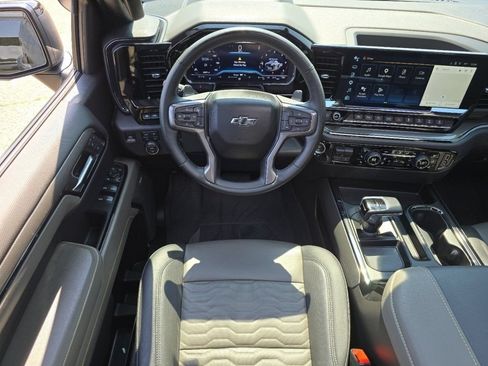 Used 2024 Chevrolet Silverado 1500 ZR2 w/ Technology Package AWD/4WD image 33