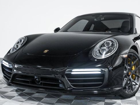 Used 2018 Porsche 911 Turbo S image 10