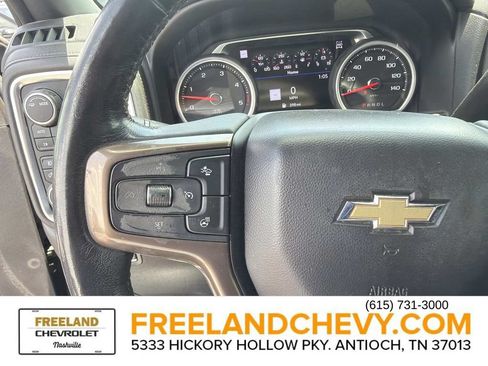 Used 2020 Chevrolet Silverado 3500 High Country w/ Technology Package AWD/4WD image 28