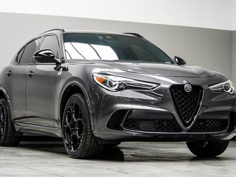 Used 2022 Alfa Romeo Stelvio Quadrifoglio w/ Active Assist Plus Package AWD/4WD image 8