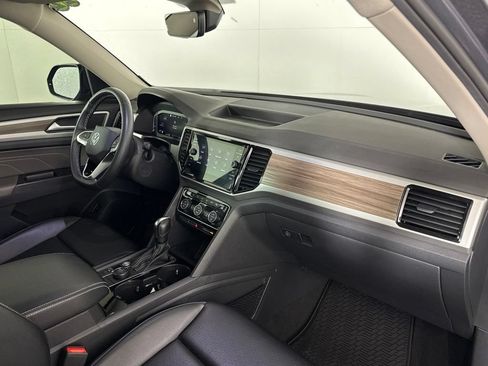 Used 2022 Volkswagen Atlas SEL AWD/4WD image 47