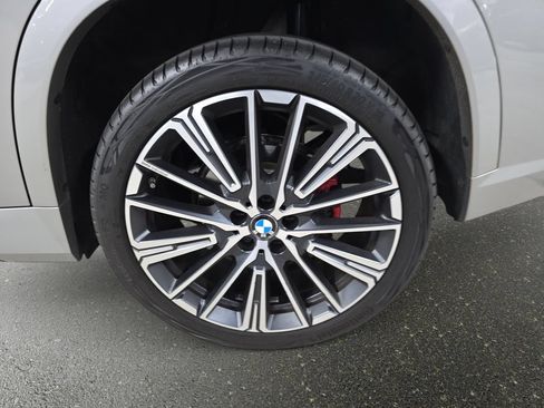 Used 2026 BMW X1 xDrive28i w/ Technology Package AWD/4WD image 32