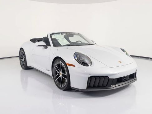 Certified 2025 Porsche 911 Carrera GTS RWD image 13