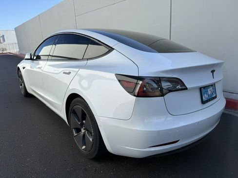 Used 2021 Tesla Model 3 Standard Range Plus RWD image 4