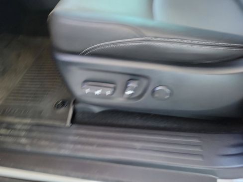 Used 2024 Toyota 4Runner SR5 Premium w/ Moonroof Package image 13