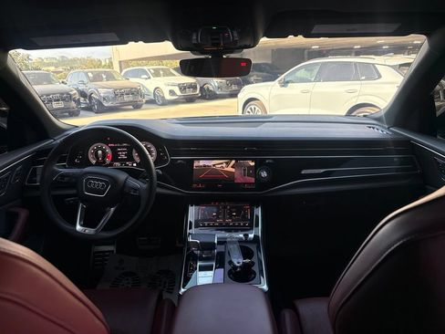 Used 2024 Audi SQ8 Premium Plus AWD/4WD image 18