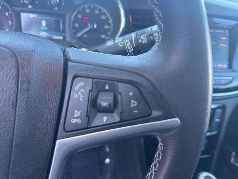 Used 2022 Buick Encore Preferred w/ Safety Package AWD/4WD image 17