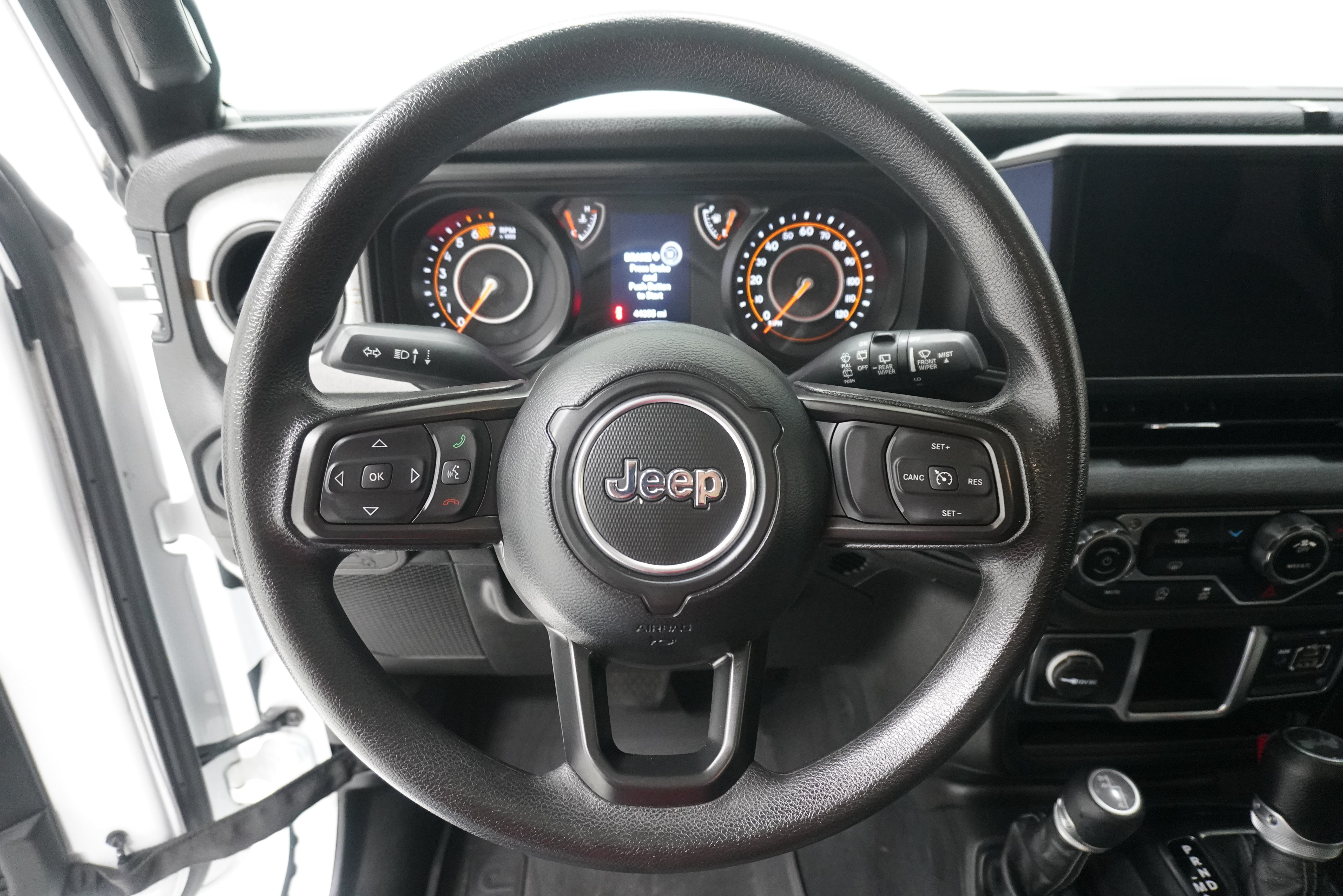 Used 2024 Jeep Wrangler Unlimited Sport AWD/4WD image 17