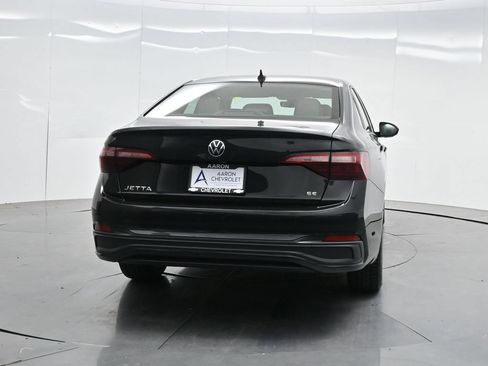 Used 2024 Volkswagen Jetta SE FWD image 42