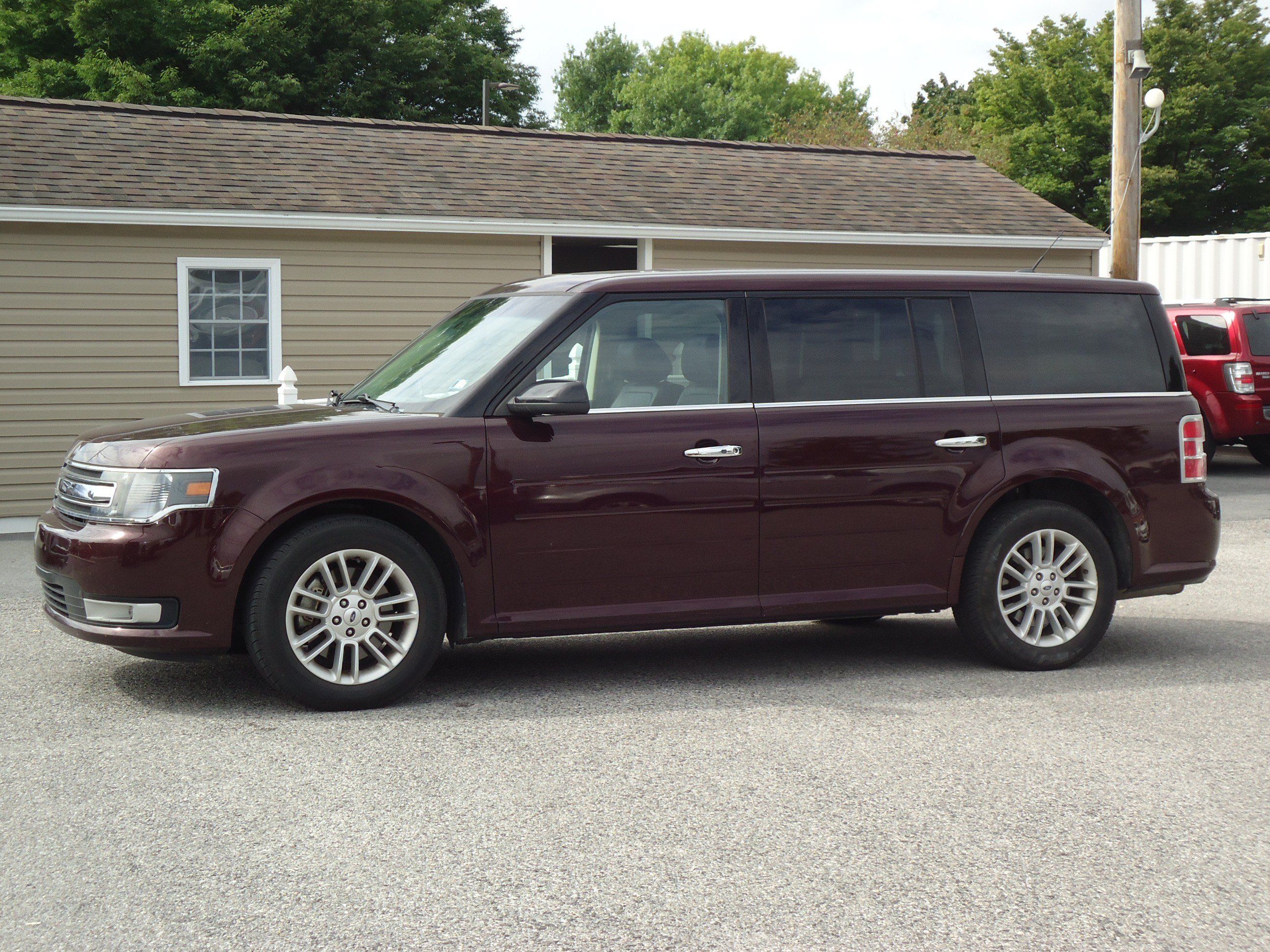 Used 2019 Ford Flex SEL w/ Equipment Group 202A AWD/4WD image 6