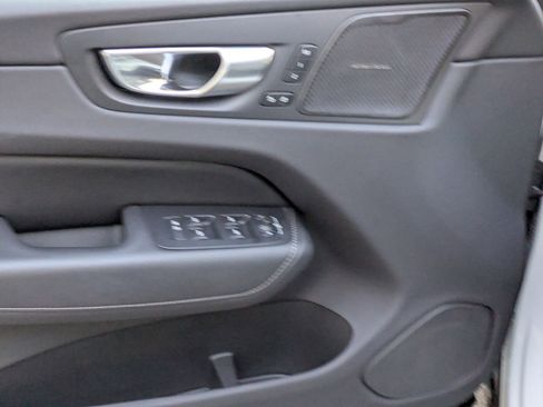 Certified 2024 Volvo XC60 T8 Ultimate w/ Protection Package Premier image 13