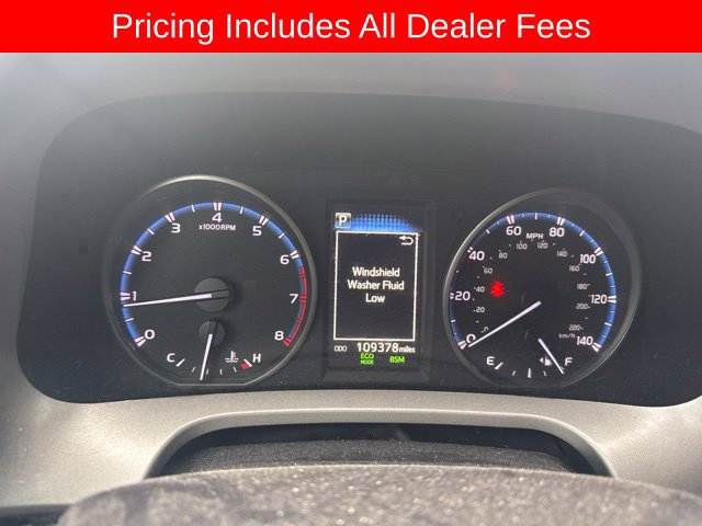 Used 2018 Toyota RAV4 XLE w/ Plus Extra Value Package AWD/4WD image 2