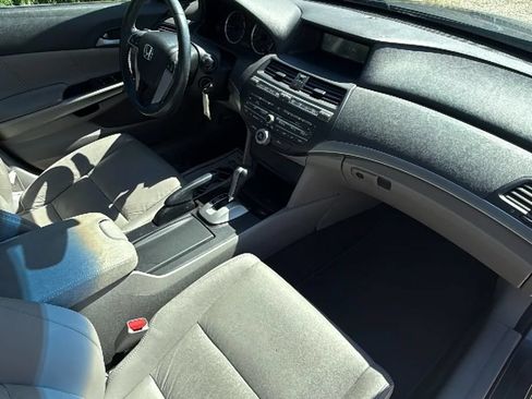 Used 2010 Honda Accord EX-L image 24