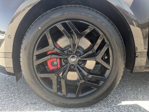 Used 2021 Land Rover Range Rover Evoque R-Dynamic HSE image 26