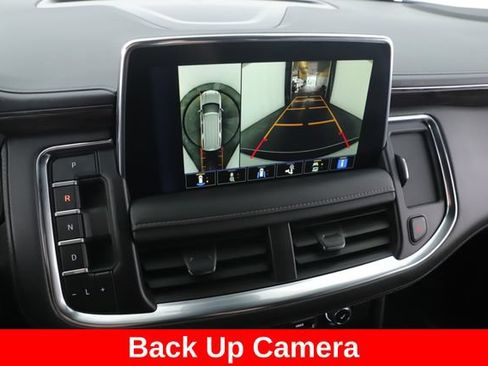 Used 2024 Chevrolet Suburban Z71 w/ Luxury Package AWD/4WD image 26