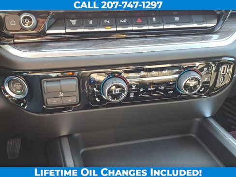 New 2026 Chevrolet Silverado 2500 LTZ w/ LTZ Convenience Package AWD/4WD image 17