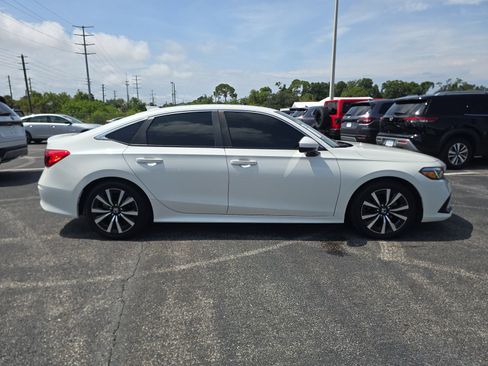 Certified 2023 Honda Civic EX image 3