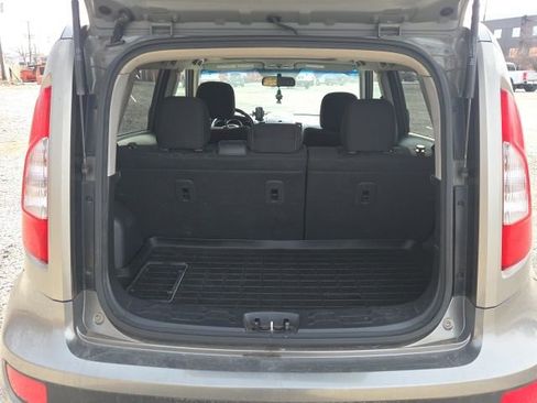 Used 2013 Kia Soul + w/ Audio Pkg image 8