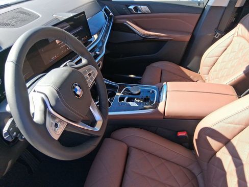 Used 2026 BMW X7 xDrive40i w/ Premium Package AWD/4WD image 26