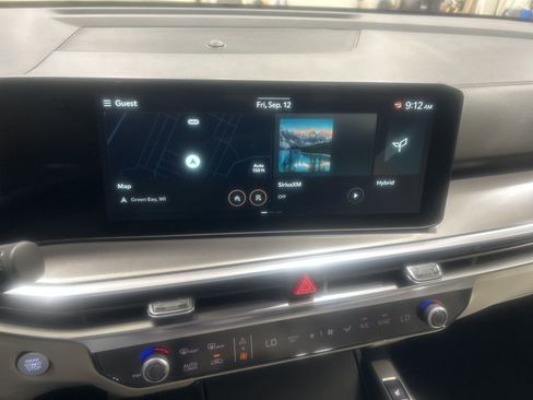 New 2025 Kia Sorento EX image 17