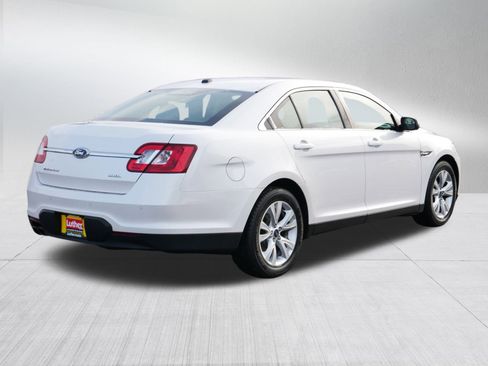 Used 2011 Ford Taurus SEL w/ 201A Rapid Spec Order Code image 7