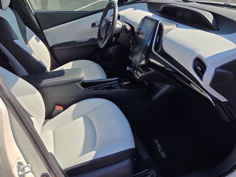 Used 2019 Toyota Prius Limited image 30