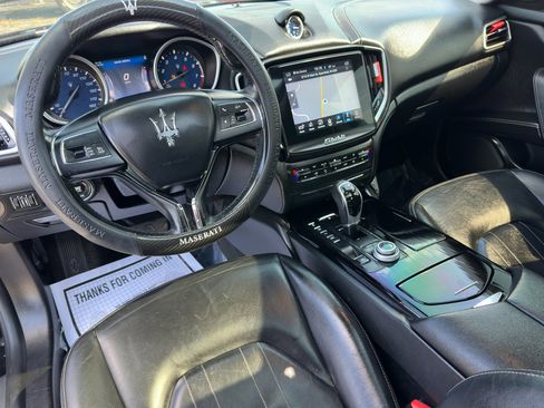 Used 2017 Maserati Ghibli S image 36
