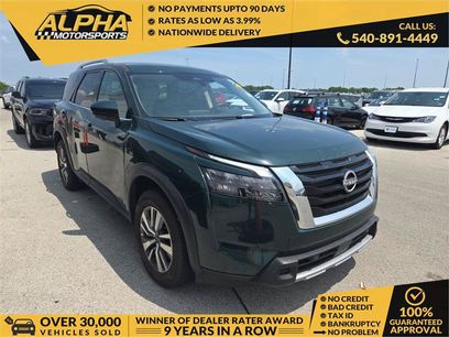 Used 2025 Nissan Pathfinder SL