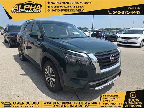 Used 2025 Nissan Pathfinder SL AWD/4WD image 1