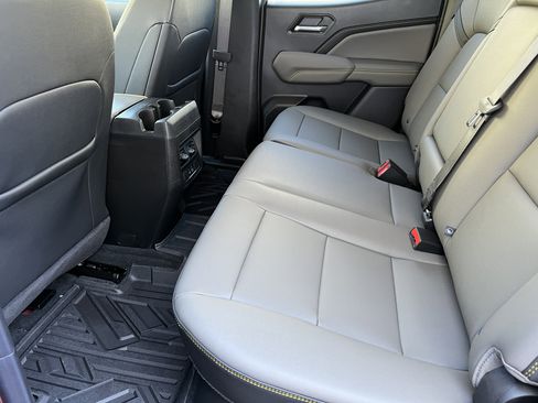 New 2026 Chevrolet Colorado ZR2 image 17