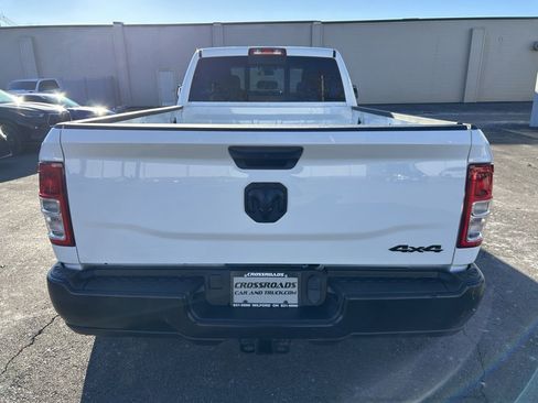 Used 2022 RAM 3500 Tradesman image 29