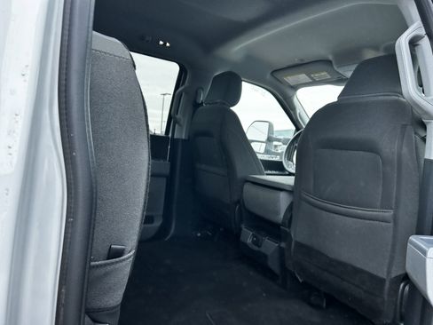 Used 2025 Ford F250 XLT image 9