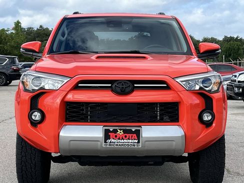 Used 2024 Toyota 4Runner TRD Off-Road Premium w/ Moonroof Package AWD/4WD image 7