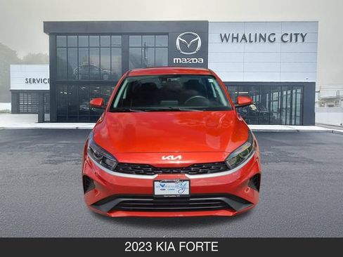Used 2023 Kia Forte LXS FWD image 2