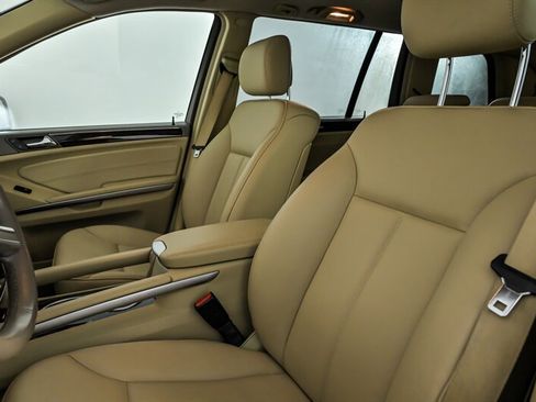 Used 2012 Mercedes-Benz GL 450 4MATIC image 18