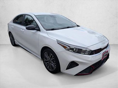 Used 2024 Kia Forte GT-Line FWD image 3