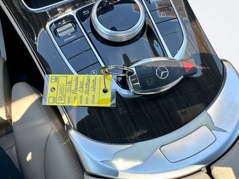 Used 2018 Mercedes-Benz C 300 Sedan w/ Premium Package image 29
