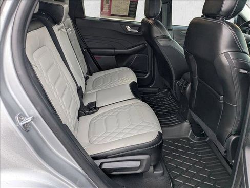 Used 2024 Ford Escape PHEV w/ PHEV Premium Package image 18