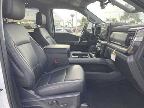 New 2026 Ford F250 Lariat w/ Lariat Premium Package image 27
