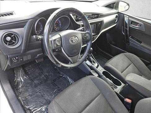Used 2017 Toyota Corolla iM w/ All-Weather Mat Package FWD image 9