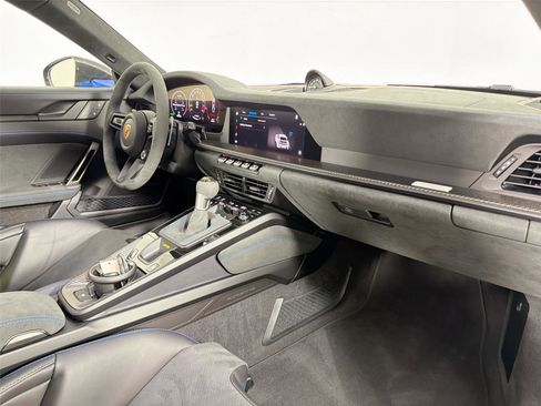 Certified 2025 Porsche 911 GT3 RWD image 26