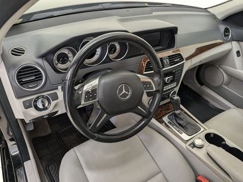 Used 2014 Mercedes-Benz C 250 C 250 Sport image 25