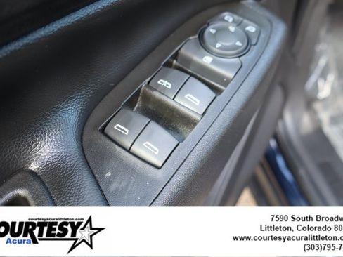 Used 2020 Chevrolet Equinox LT AWD/4WD image 22