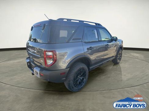 Used 2025 Ford Bronco Sport Outer Banks w/ Sasquatch Outer Banks Package image 4