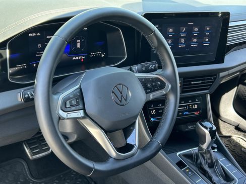 Used 2025 Volkswagen Jetta Sport FWD image 24
