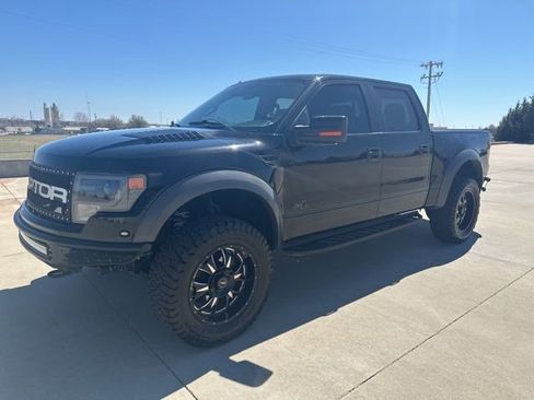 Used 2014 Ford F150 Raptor w/ Equipment Group 801A Luxury image 1