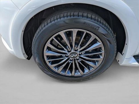 Used 2024 INFINITI QX80 Sensory w/ Cargo Package AWD/4WD image 24