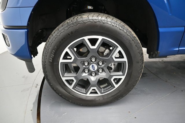 Certified 2025 Ford F150 STX w/ Equipment Group 200A AWD/4WD image 9