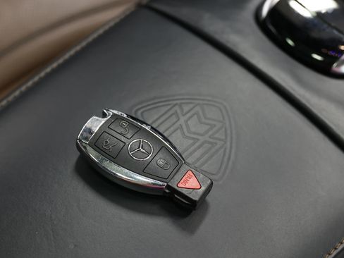 Used 2016 Mercedes-Benz Maybach S 600 image 6